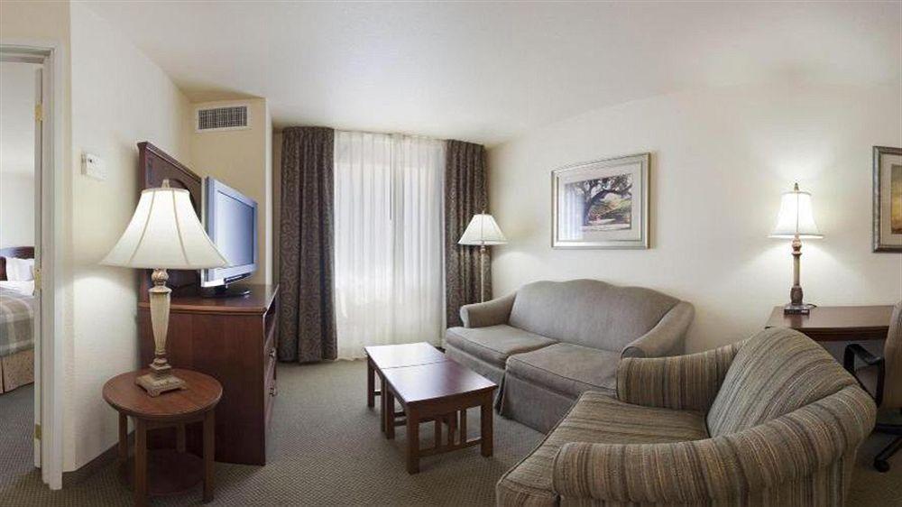 Staybridge Suites Sacramento Airport Natomas, An Ihg Hotel מראה חיצוני תמונה