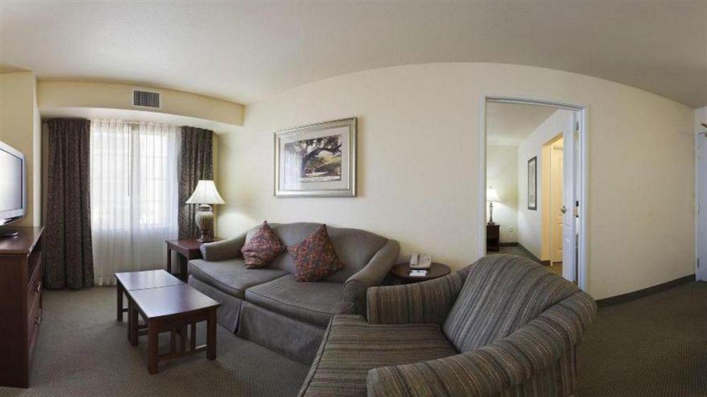 Staybridge Suites Sacramento Airport Natomas, An Ihg Hotel מראה חיצוני תמונה